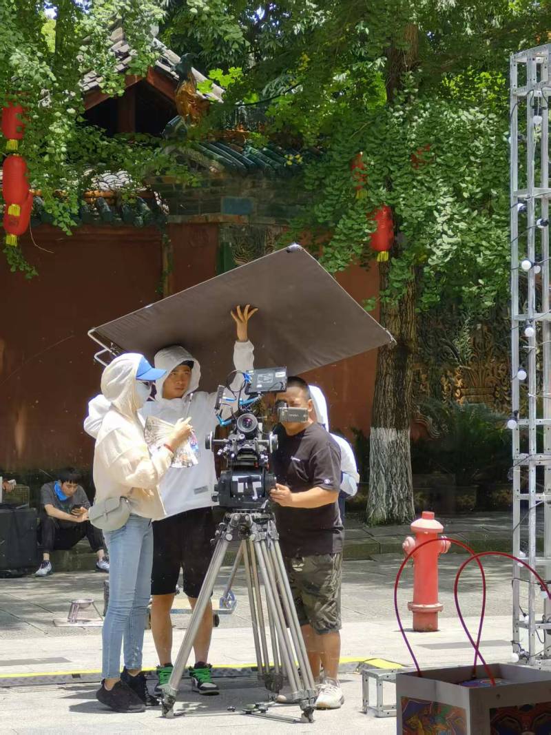 岳池县TVC拍摄公司：资深团队坐镇，打造现象级广告作品的幕后推手