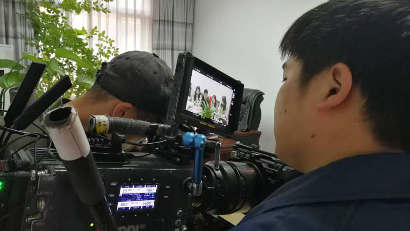 剧本杀式体验：岳池县广告片拍摄公司构建沉浸式消费决策路径